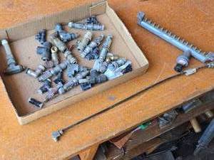 lot 214 image: Assorted Pneumatic Fittings, Control Valves, and Miscellaneous Parts