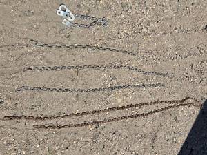 lot 233 image: Variety of Chains
