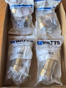 lot 249 image: Watts Quick-Connect Plumbing Fittings including Slip Coupling, Union Elbow