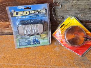 lot 256 image: LED Tractor and Utility Light with Park Turn and Warning Light and Other LED Lights