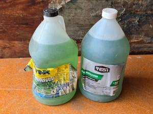 lot 268 image: Super Tech and Rain-X Bug Remover Windshield Washer Fluid