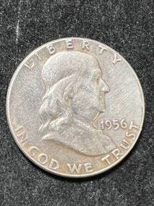 lot 48 image: 1956 US FRANKLIN HALF DOLLAR
