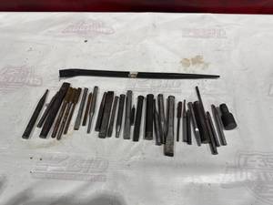 lot 363 image: Punches, Chisels, and Drivers in Assorted Sizes