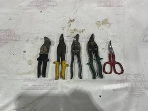 lot 505 image: Snap-on and Other Brands Aviation Snips and Scissors