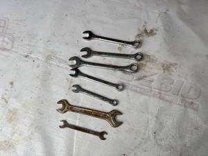 lot 512 image: Open-End and Combination Wrench Set