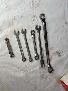 lot 513 image: Various Chrome Wrenches and Spanners, Multi-Brands