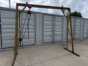 lot 1 image: 1-Ton Gantry Crane With 11-Foot Width and Chain Hoist
