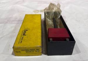 lot 346 image: Central Tools Magnetic Caliper Base with Original Box