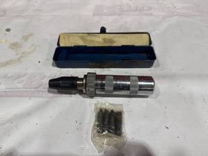 lot 355 image: Buffalo Impact Driver Model No. 9100 with Case and Bits