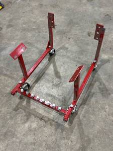 lot 411 image: Red Adjustable Engine Stand on Casters