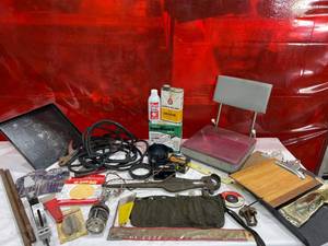 lot 727 image: Workshop Tools and Supplies Lot