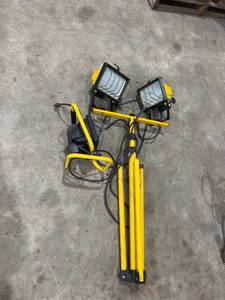 lot 739 image: Halogen Work Lights