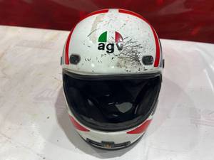 lot 210 image: AGV Full-Face Motorcycle Helmet with Italian Flag Color Scheme