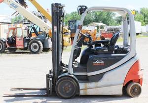 Linde Electric Forklift RX 60-25 C, 6000 lbs Capacity