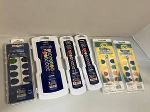 lot 15 image: Watercolor Paints