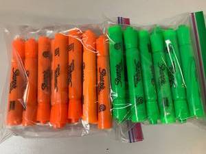 lot 92 image: Green and Orange Sharpie Highlighers