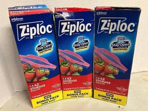 lot 69 image: Ziploc Gallon Bags
