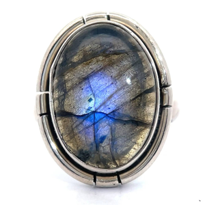 lot 47B image: Labradorite Oval Cabochon Bezel Ring