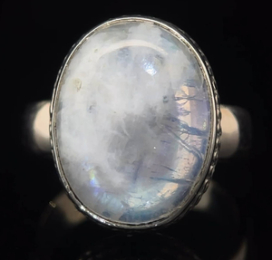 lot 48B image: Oval Cabochon Rainbow Moonstone Ring