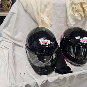 lot 10 image: (2)Bell Snowmobile Helmets, Very Nice