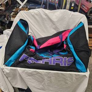lot 16 image: As New Polaris DuffleGear Bag XL