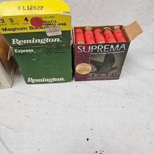 lot 42 image: 12 ga Shotgun Shells #2,4,7 12-3 Boxes
