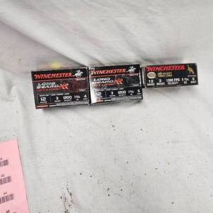 lot 59 image: 3 Boxes 12ga Winchester Turkey Loads (2)#5 and (1)#4