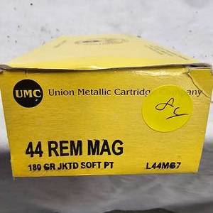 lot 84 image: Remington UMC 44 Mag, 180 Gr S.P. Full Box