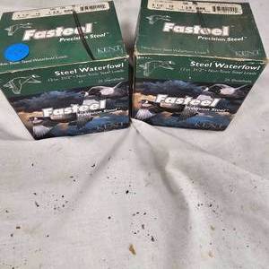 lot 127 image: Fasteed Kent 3 12 #BBB 12ga, 2 Boxes