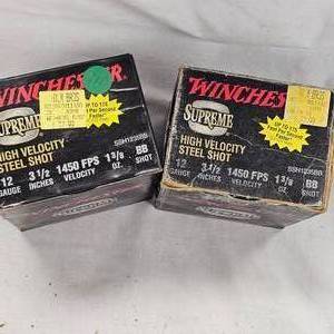 lot 118 image: Winchester 3 12 Supreme Steel #BBB, 2 Boxes
