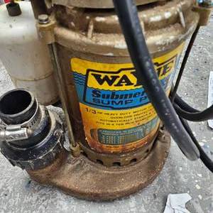 lot 253 image: Sump Pump, works