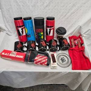 lot 193 image: Marlboro Collectible Items