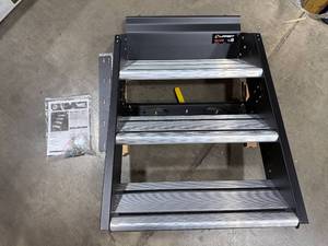 LIPPERT RV STEPS