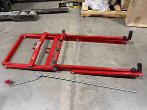 lot 5 image: MISSING JACK - EXTREME MAX SNOWMOBILE LIFT