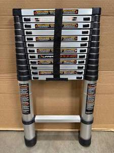 lot 15 image: LIPPERT ON-THE-GO LADDER