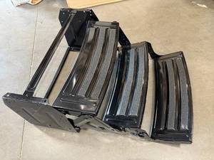 lot 28 image: LIPPERT RV STAIRS