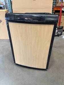 DOMETIC PROPANE REFRIGERATOR