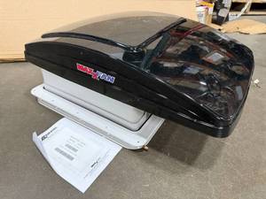lot 80 image: MAXXFAN RV EXHAUST