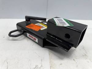 lot 113 image: EXTREME MAX CLAMP-ON FORKLIFT HITCH
