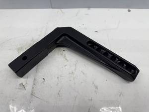 lot 129 image: CAMCO EAZ-LIFT BALL MOUNT SHANK.