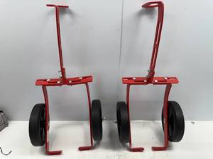 lot 147 image: EXTREME MAX ADJUSTABLE SNOWMOBILE DOLLY