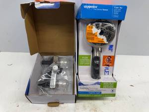 lot 166 image: RV SHOWER ACCESORY LOT