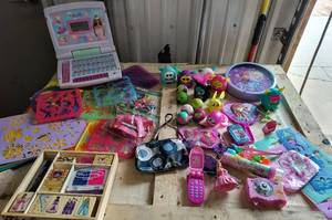 lot 35 image: Stencils, stamps, clock, bracelets, Barbie laptop - learn your alphabet, learn to read, count, piano