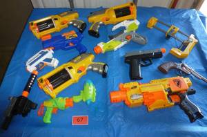 lot 67 image: More nerf guns and parts