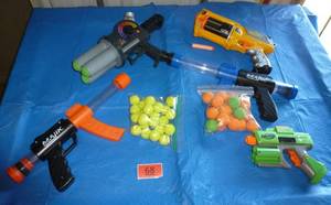 lot 68 image: Majik ball guns and a couple nerf bullet guns
