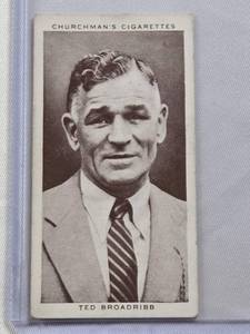 lot 113 image: Ted Broadribb 1938 Churchmans Boxing Personalities No. 45 Vintage Boxing Card
