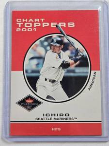 lot 172 image: Ichiro Suzuki Rookie 2001 Fleer Platinum Chart Toppers #417 - Seattle Mariners