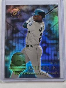 lot 186 image: Ken Griffey Jr. 1995 Topps Stadium Club TSC Awards Refractor #5 - Seattle Mariners Baseball Card
