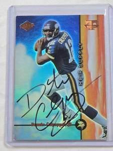 lot 241 image: Daunte Culpepper Rookie Auto 1999 Collectors Edge Triumph HS6 - Minnesota Vikings Football Card