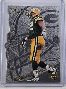 lot 255 image: Reggie White 1997 Upper Deck Silver Die Cut #TM22 - Green Bay Packers Football Card